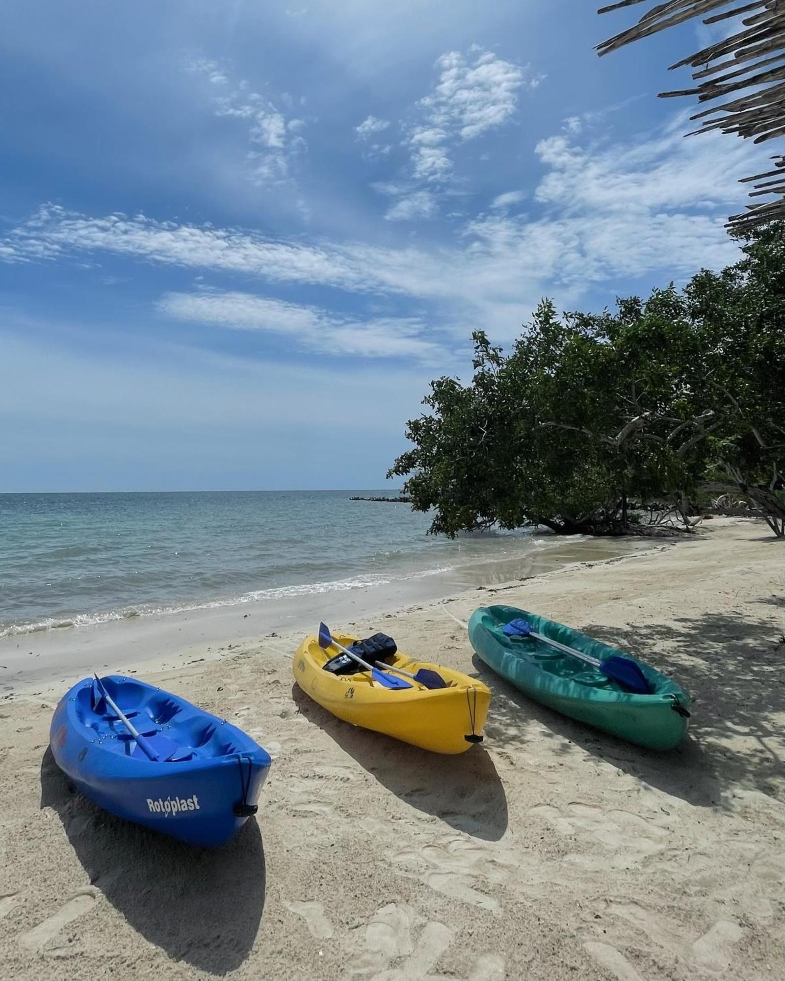 Sabai Beach Hotel Isla Barú Zewnętrze zdjęcie