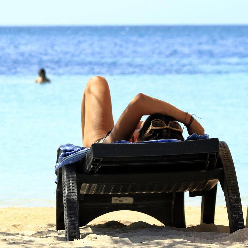 Sabai Beach Hotel Isla Barú Zewnętrze zdjęcie